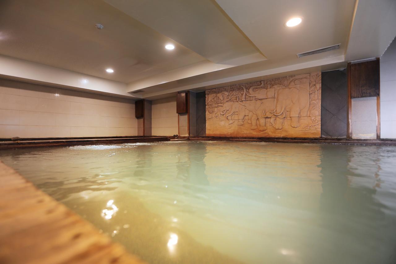 Shan-Yue Hotspring Hotel Тайбей Екстер'єр фото