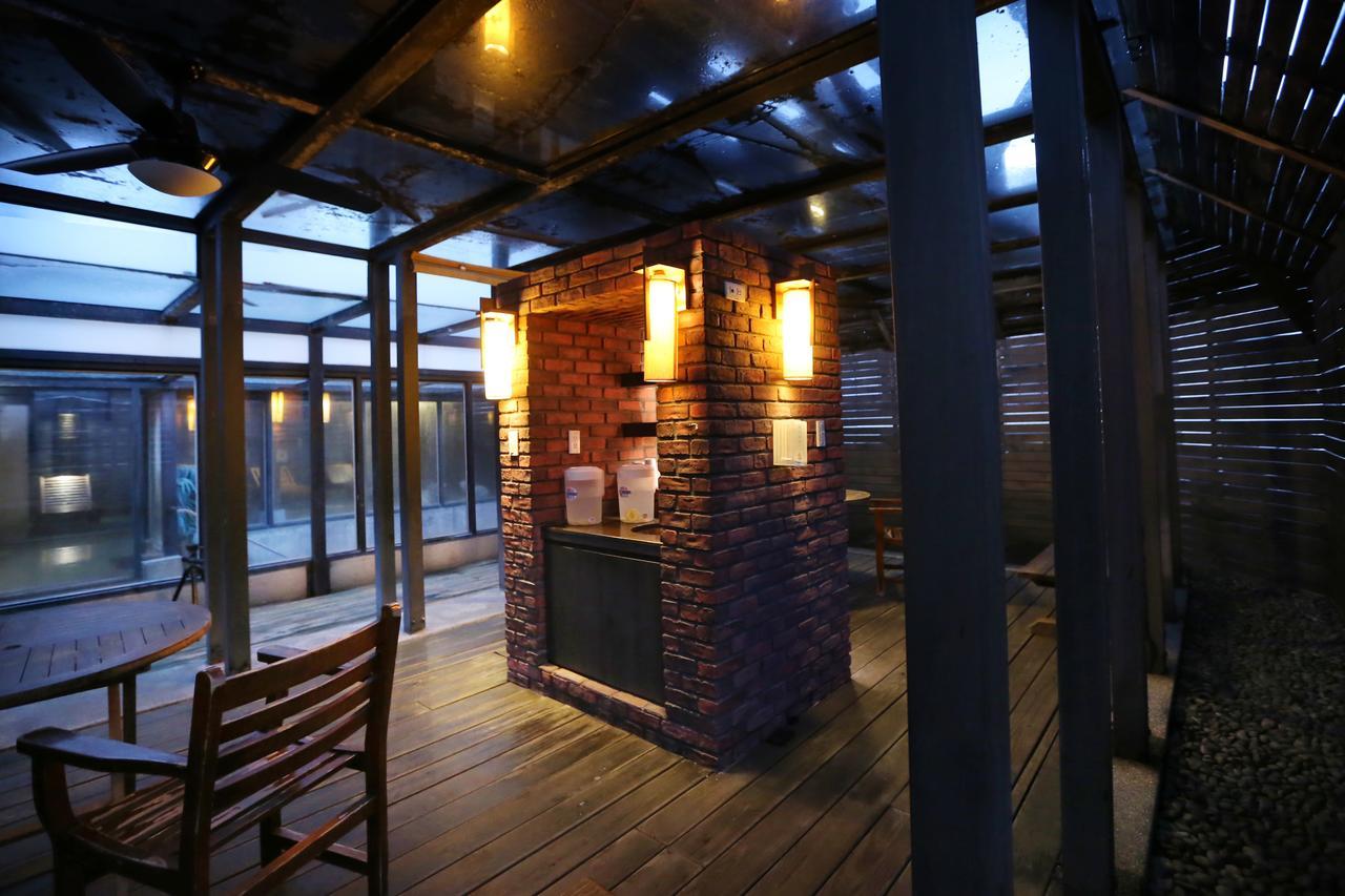 Shan-Yue Hotspring Hotel Тайбей Екстер'єр фото